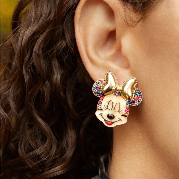 Minnie Mouse Disney Birthday Earrings - Picture 2 of 5